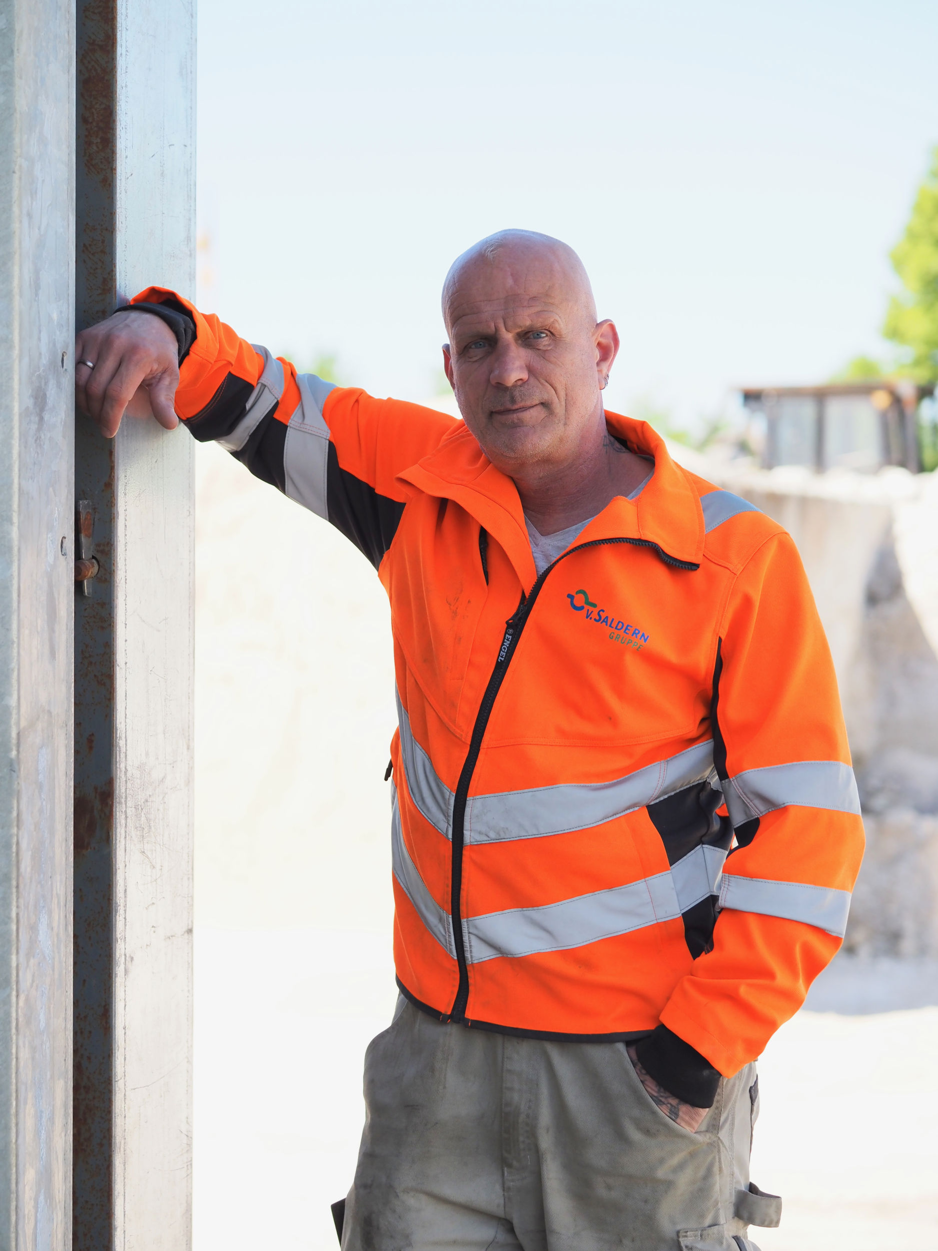 Michael Scharsig war über zehn Jahre LKW-Fahrer, bevor er 2024 als Mischmeister die Werksleitung in Sottrum übernahm.