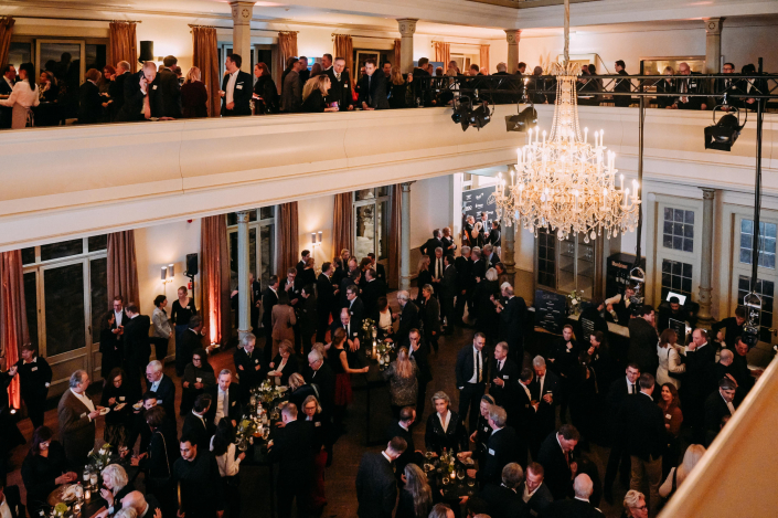 Der Blankeneser Neujahrsemfpang fand im traditionellen Ballsaal des Hotel Süllberg in Hamburg statt