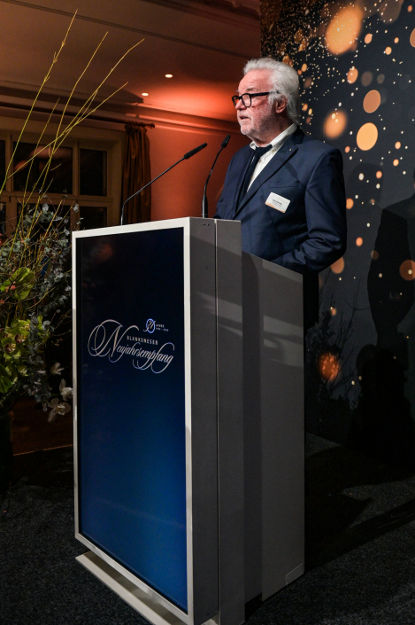 Gastgeber und Chefredakteur des Hamburger Klönschnack Klaus Schümann