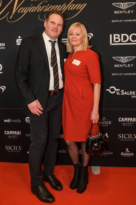 Matthias Gleimius, Geschäftsführer von Saldern Logistik und Natalie Schmelzer